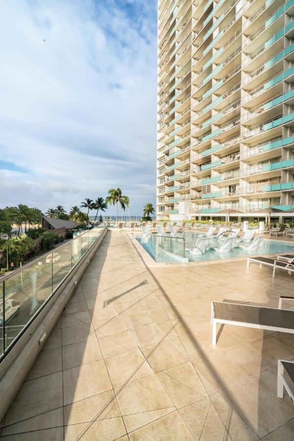 Waikiki Marina Resort At The Ilikai Honolulu Exterior photo