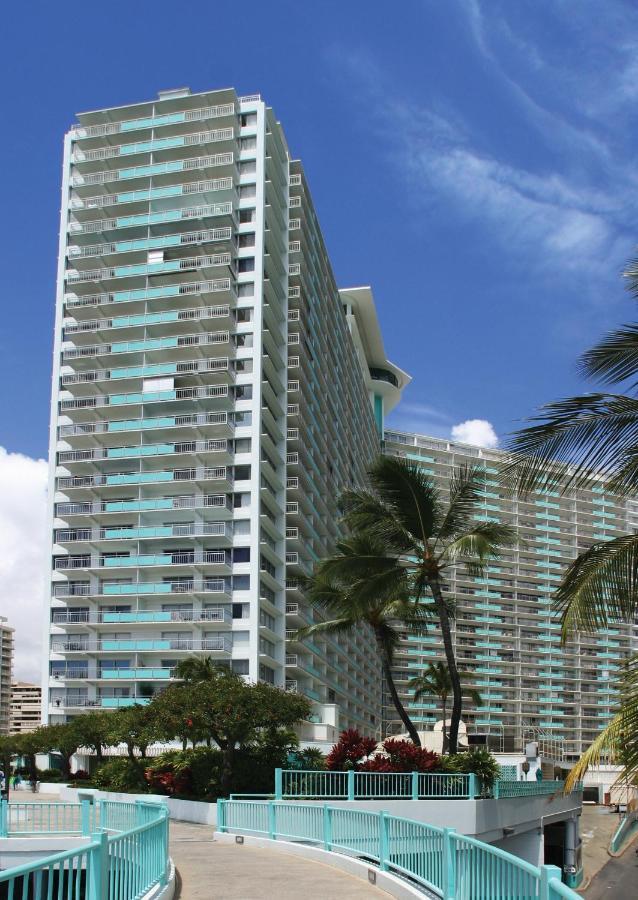 Waikiki Marina Resort At The Ilikai Honolulu Exterior photo