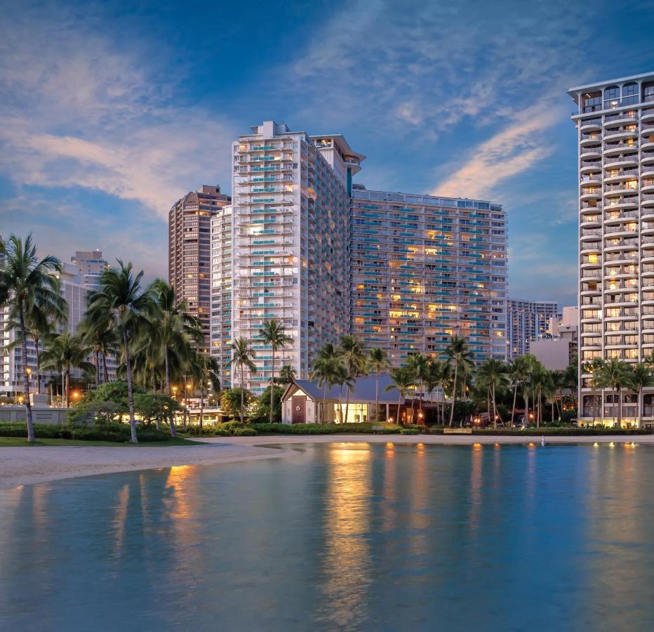Waikiki Marina Resort At The Ilikai Honolulu Exterior photo