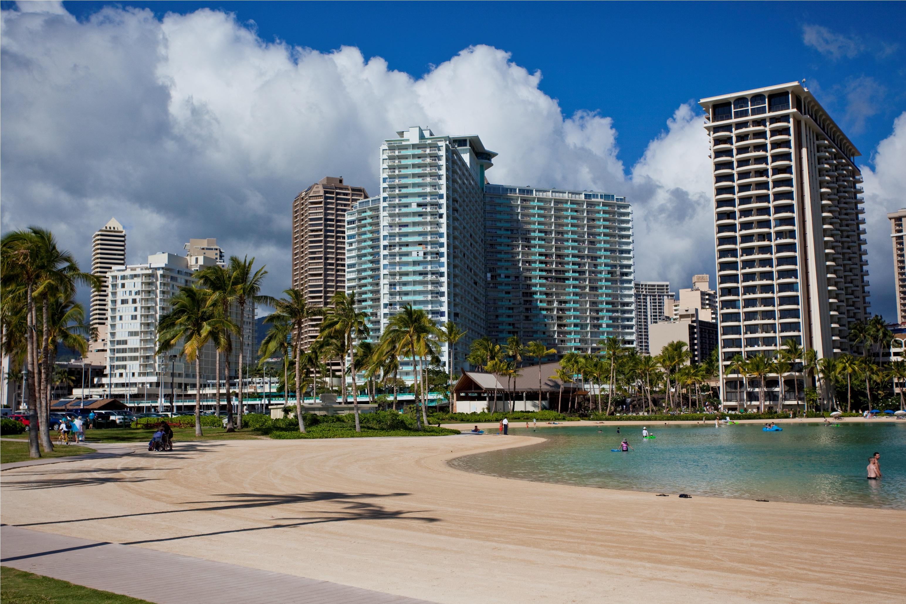 Waikiki Marina Resort At The Ilikai Honolulu Exterior photo