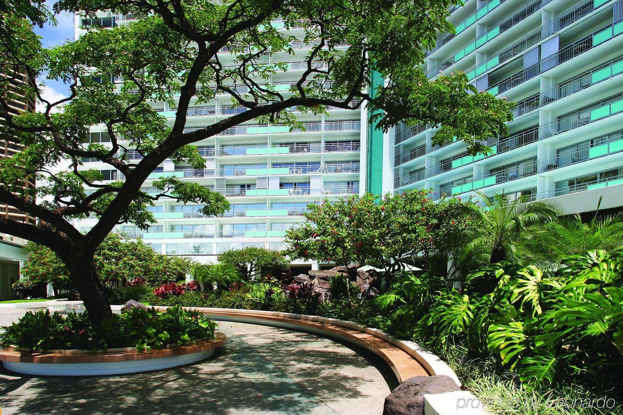 Waikiki Marina Resort At The Ilikai Honolulu Exterior photo