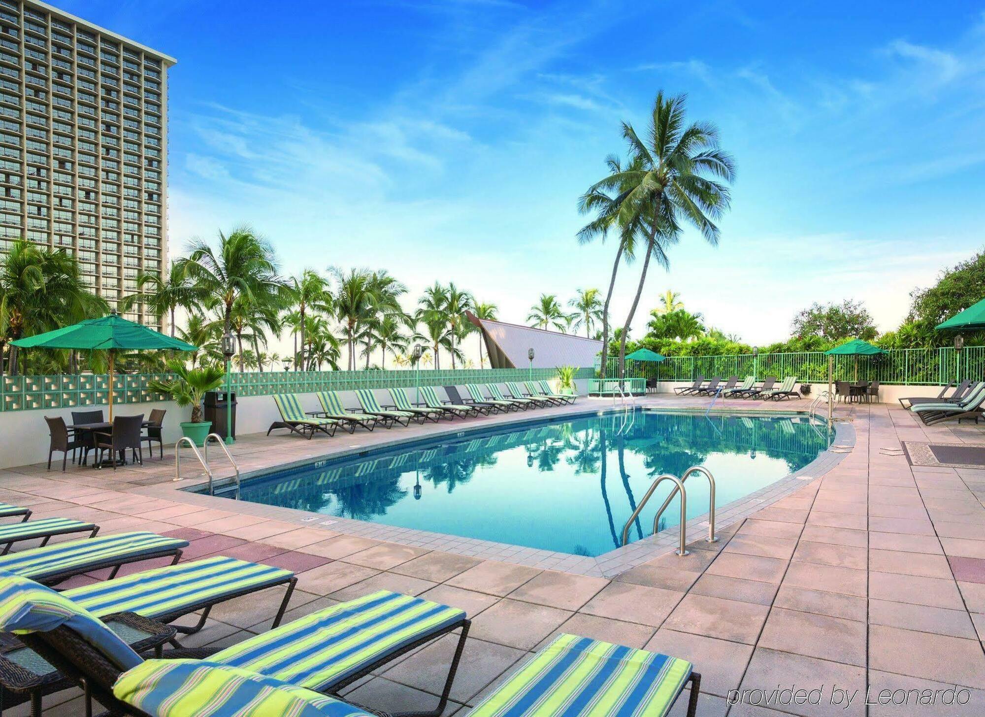 Waikiki Marina Resort At The Ilikai Honolulu Exterior photo