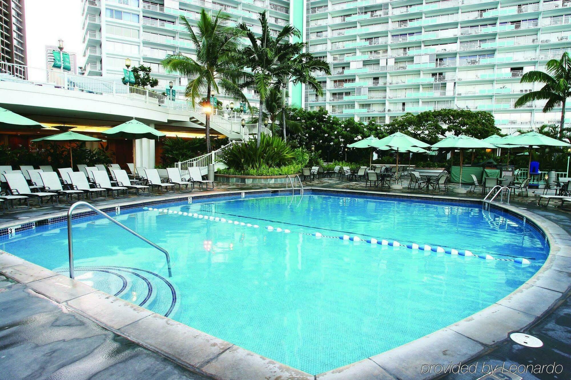 Waikiki Marina Resort At The Ilikai Honolulu Exterior photo